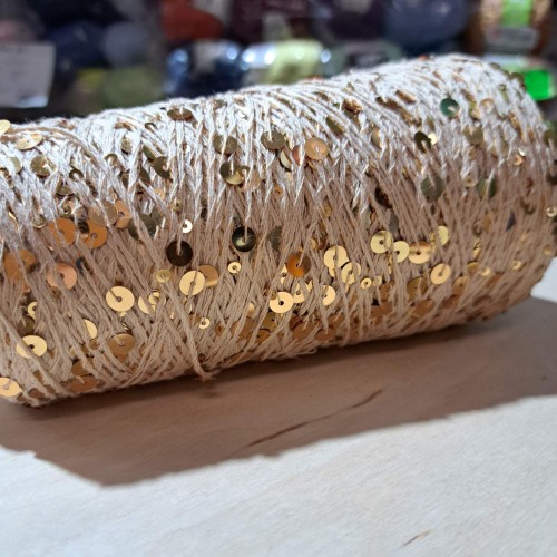 Королівська паєтка 3 і 6мм на бавовні 028