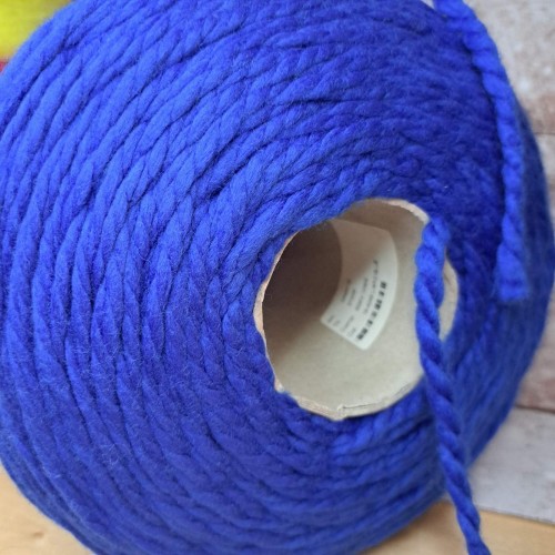 Cash 10 19-4045 lapis blue