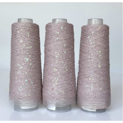 Infinity yarn 193 - Розова пудра+прозорий хамелеон паєтка на коттоні 3мм